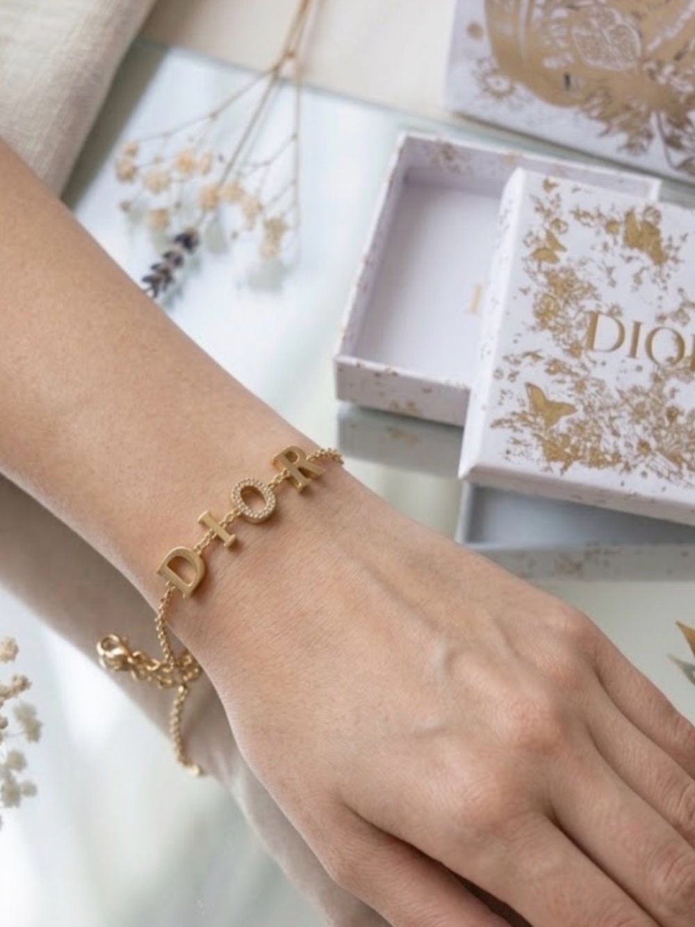 Dior Evolution Bracelet new in box with bag (no tag)